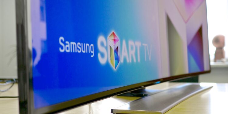 Samsung’un Dikey Televizyonu The Sero